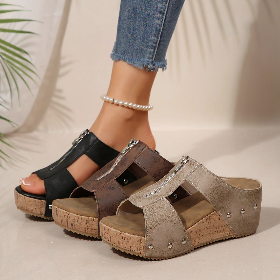 Calista™ | Trendige Keilsandalen
