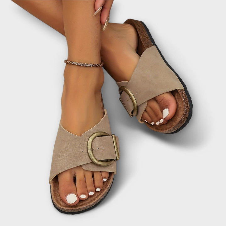 Femke | Ergonomische und komfortable Sandalen